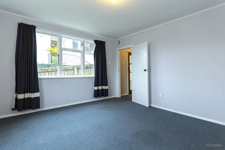 13 Hobbs Street Waimataitai_15