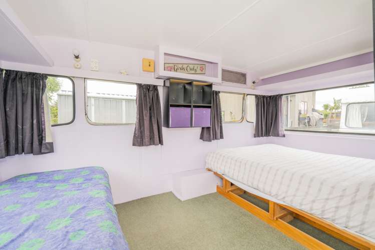 27 Motukorure Parade Cooks Beach_11