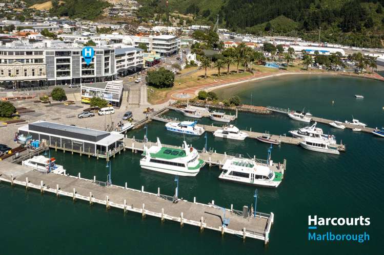 303/6 London Quay Picton_22