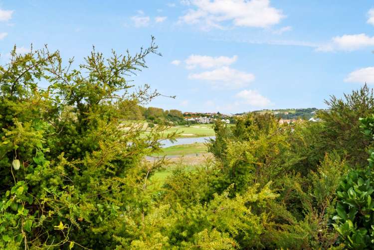 15 Maylee Crescent Gulf Harbour_14