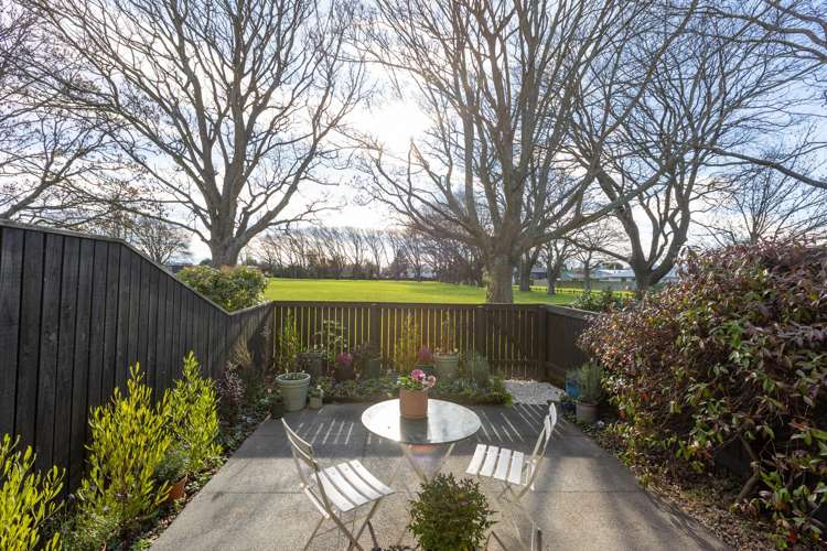 2/17 Devon Street Sydenham_6