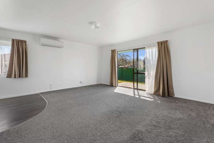 33 Sunrise Avenue Owhata_5