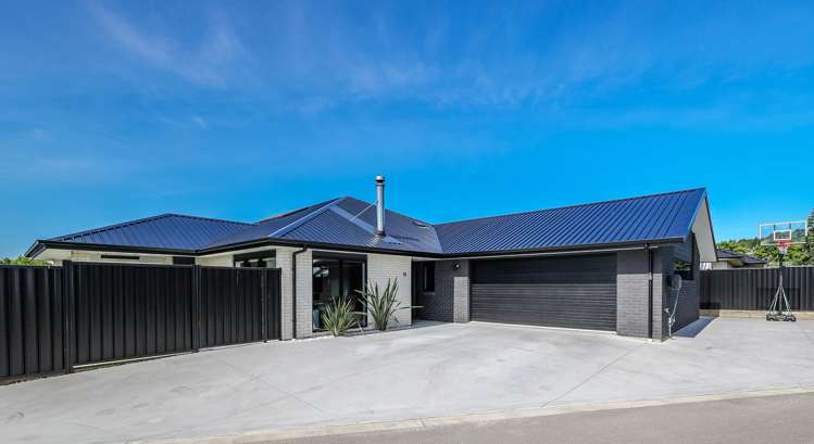 10 McCarthy Court East Taieri_1