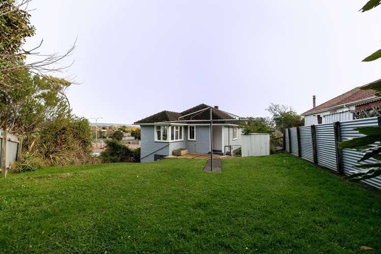 55 Upham Terrace Roslyn_18