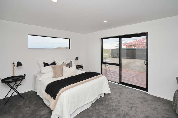 33 Monte Crescent Lincoln_9