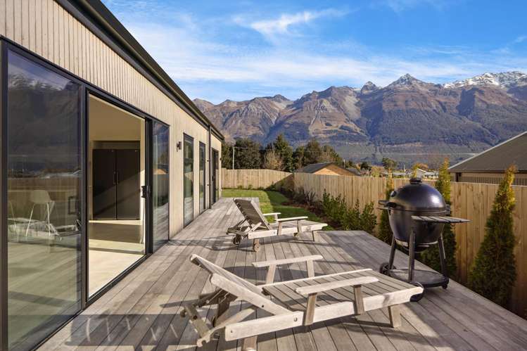 7 Richardson Street Glenorchy_22