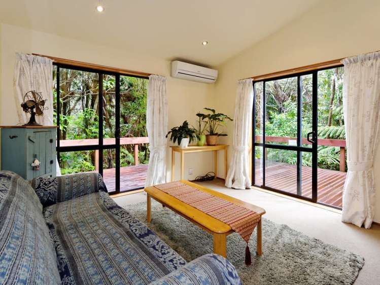 3 Inaka Place Titirangi_11