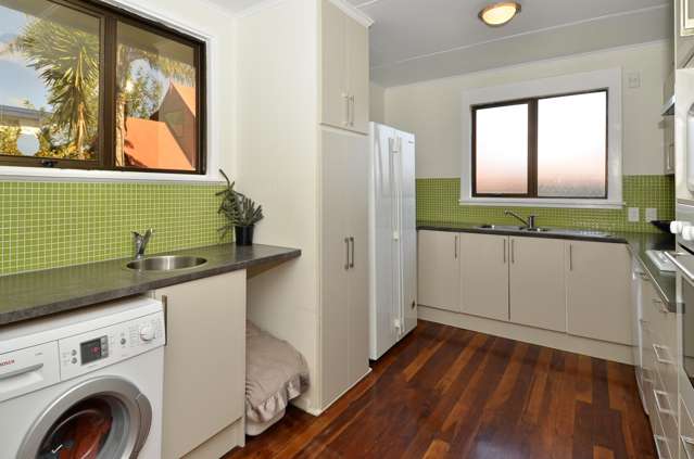 1 Sullivan Ave Mangere Bridge_2