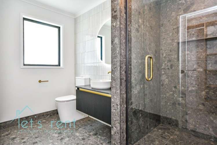 42 Evergreen Parade 10940_12