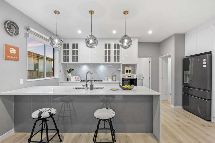 47 Johns Creek Crescent Silverdale_12