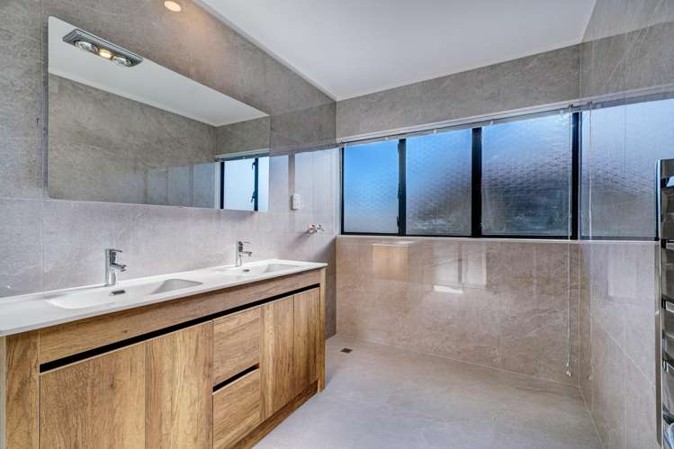2/24 Miro Street New Lynn_23