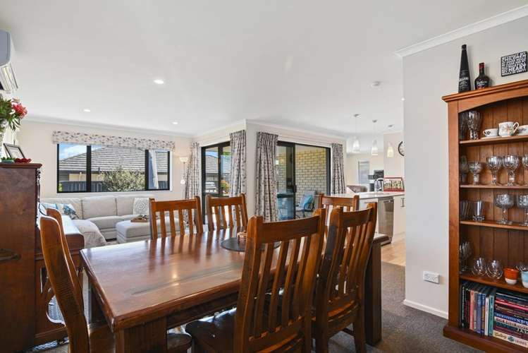 10 Carmello Grove Richmond_11