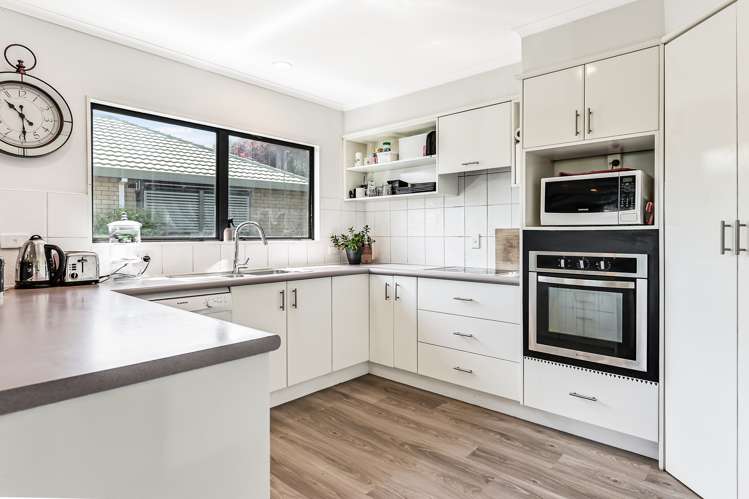 43 Western Heights Drive Western Heights_11