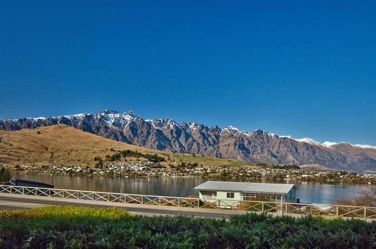 10/130 Frankton Road Queenstown_19