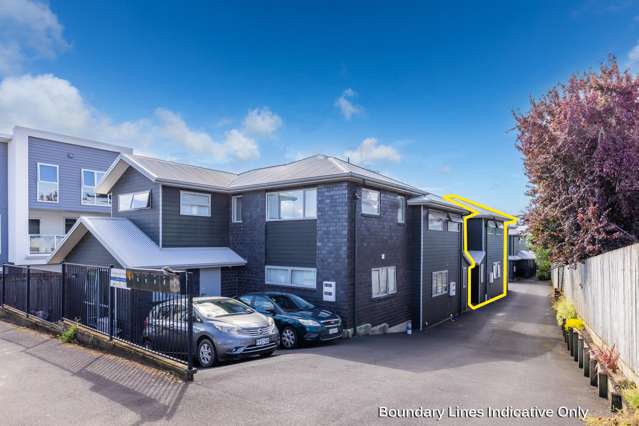 3/2 Palmerston Street Hamilton Central_2