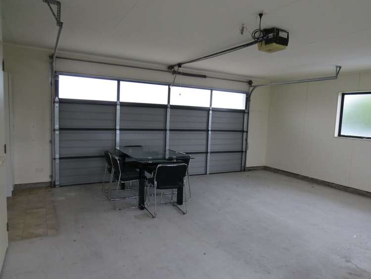 28b Cedar Crescent Feilding_17