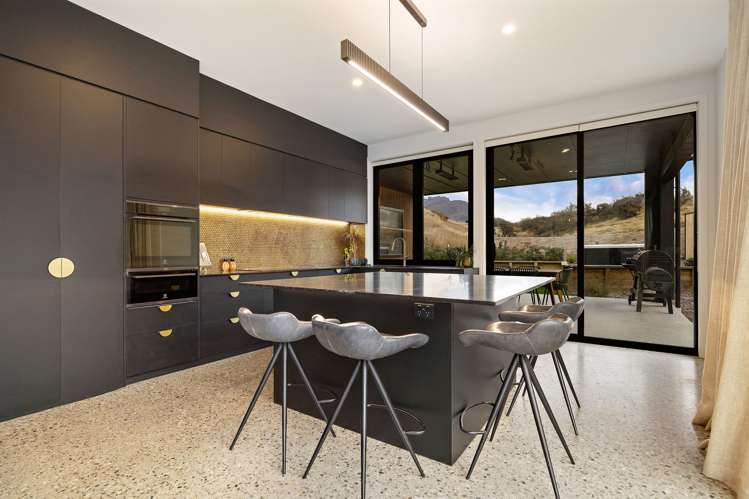 34 Friesian Close Jacks Point_3