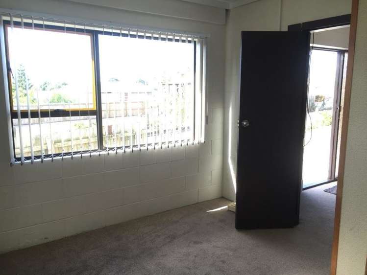 10 Westall Road New Lynn_7