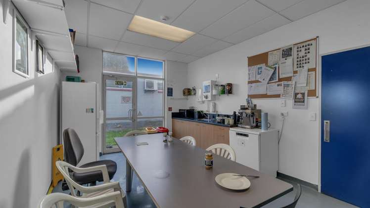 130 Waterloo Road Hornby_7