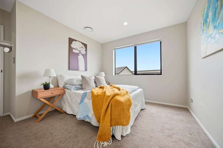 20 Headsail Drive Long Bay_13