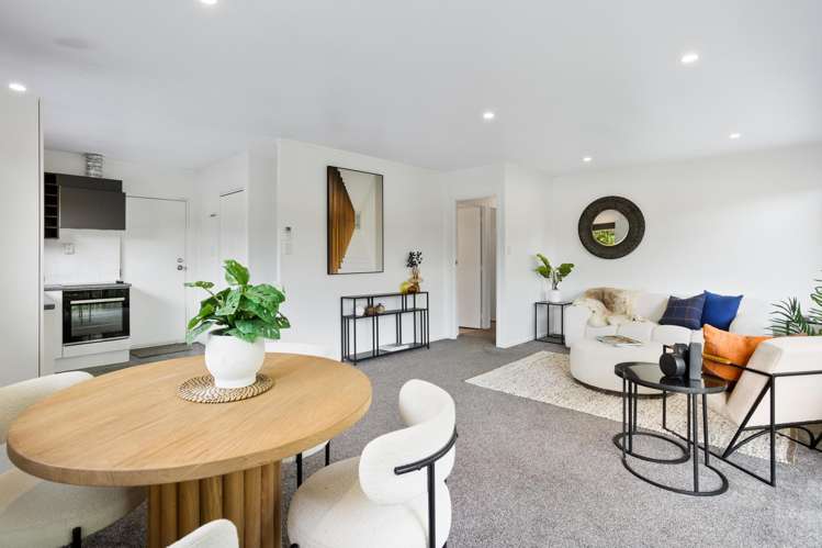 1/43 Seaton Road Murrays Bay_3