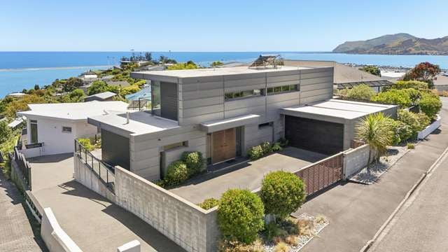 Modern Living with Breathtaking Views