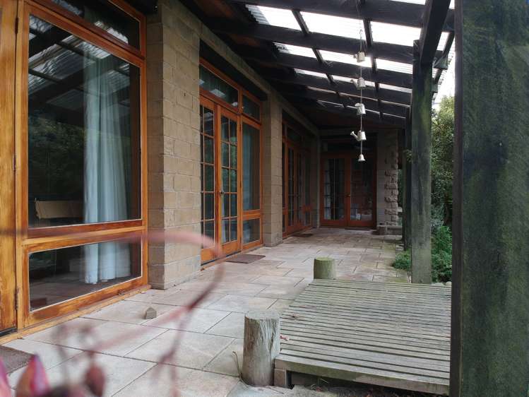 8 Matfen Street South Hill_18