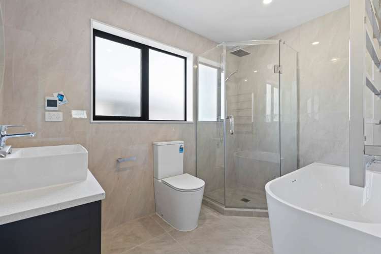 16 Gertrude Cole Road Clarks Beach_9
