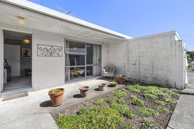 1/5 Patuone Avenue Devonport_1