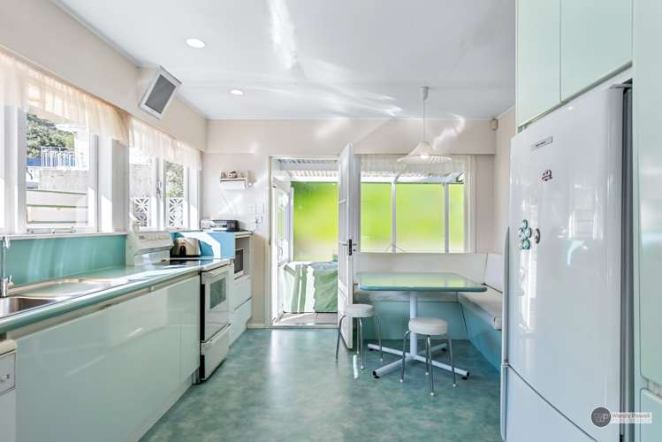 33 James Grove Stokes Valley_8