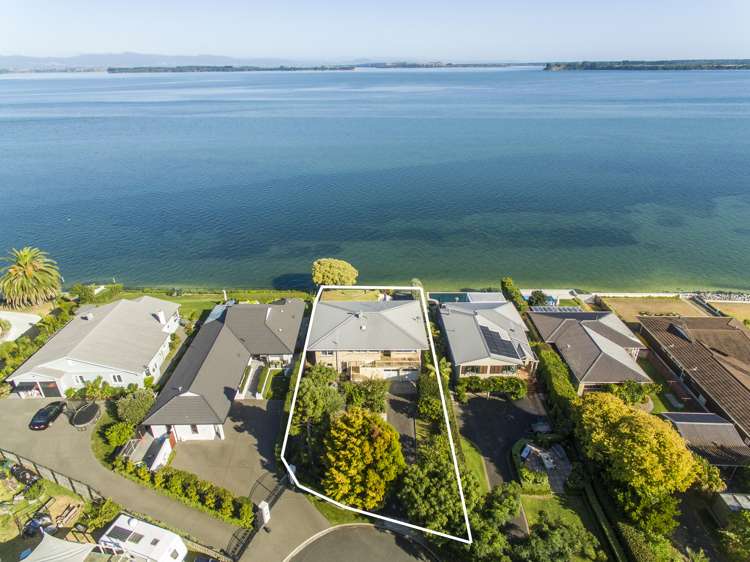 14 Strange Grove Matua_21