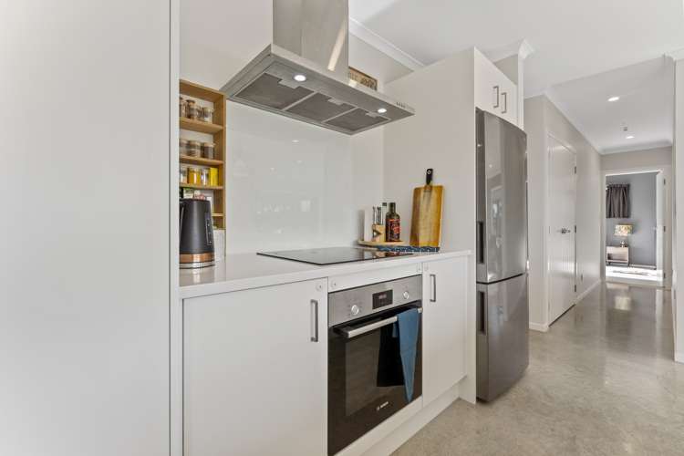 18 Grefor Lane Waitarere_6