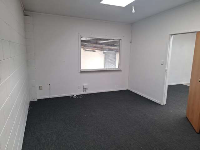 D/29 Cartwright Road Kelston_4