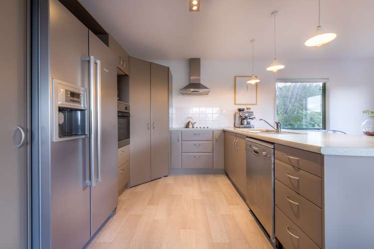 85 Laingholm Drive Laingholm_0