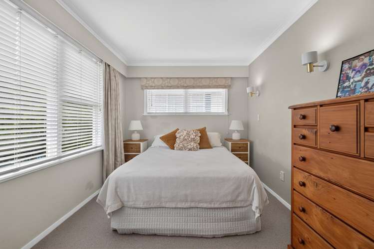 26 Wai-iti Crescent Woburn_15