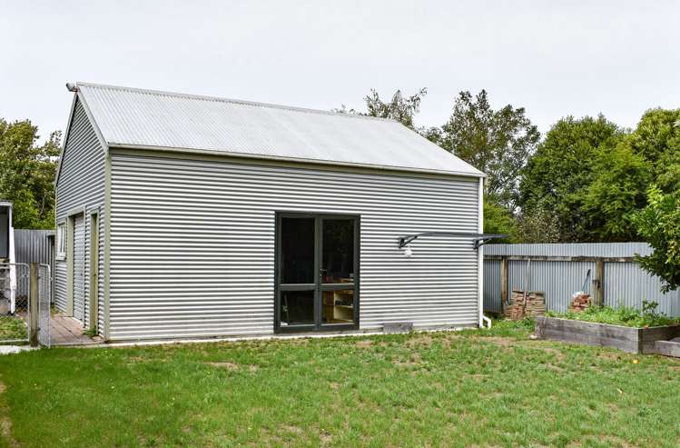 11 Clifton Avenue Carterton_15