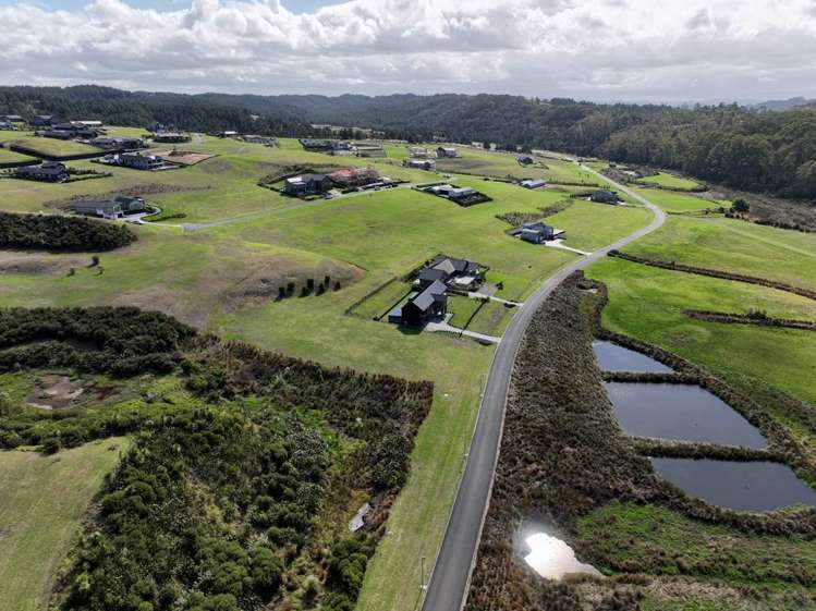 20 Ahumoana Road Okura Bush_13