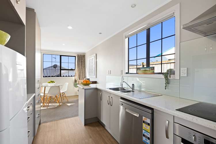 6 Lucy Foster Lane Red Beach_8