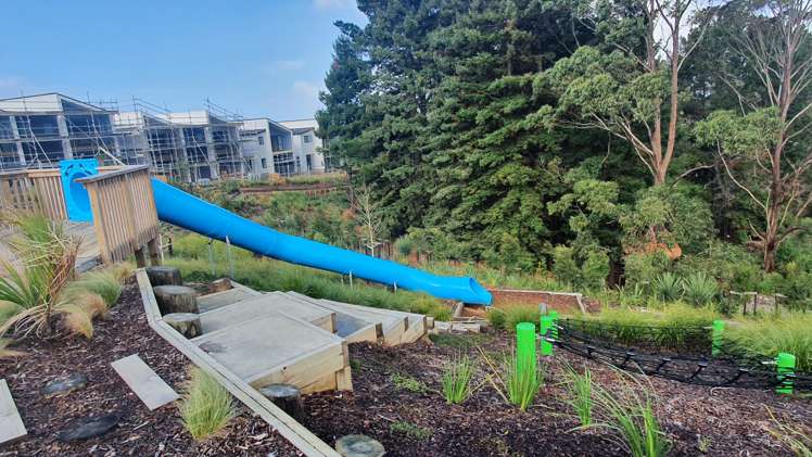 41 Ara Hills Drive Wainui_24