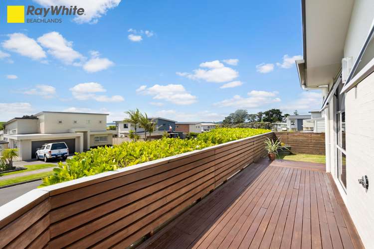 17 Fantail Crescent Maraetai_15