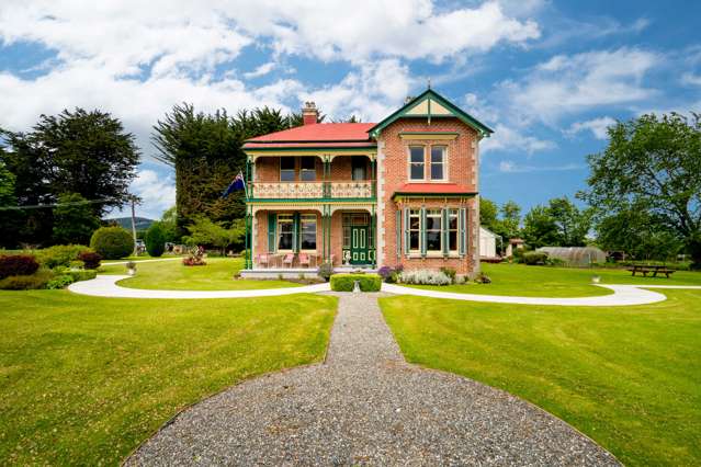 Mainholm Lodge/592 Pomahaka Road Tapanui_1