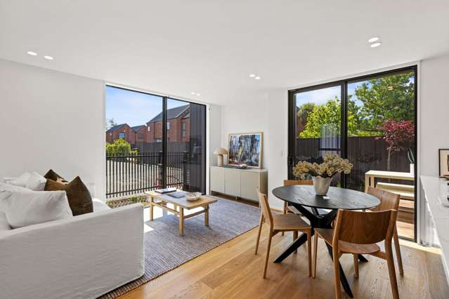 1/60 Innes Road Merivale_3