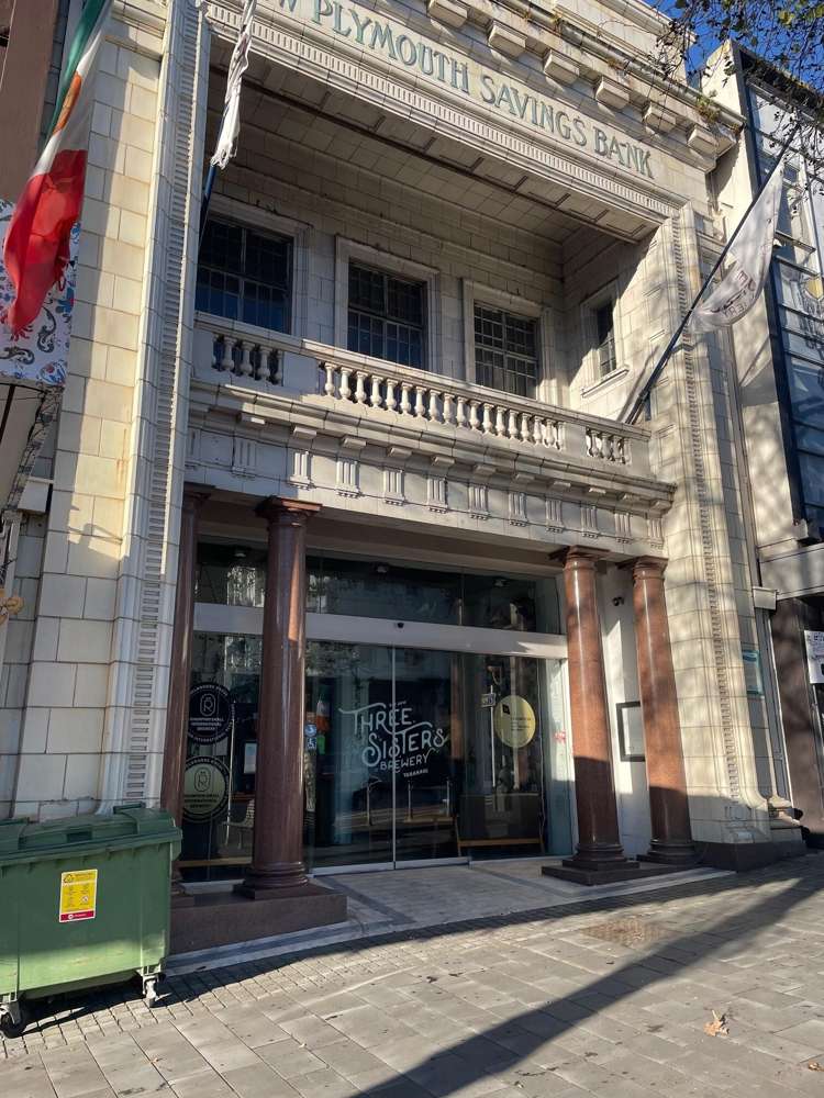 87-89 Devon Street West New Plymouth_4