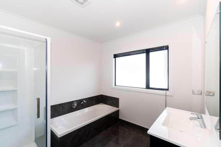 1 Tower Place Fitzherbert_9