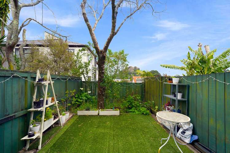 10/852 Mount Eden Road Three Kings_14