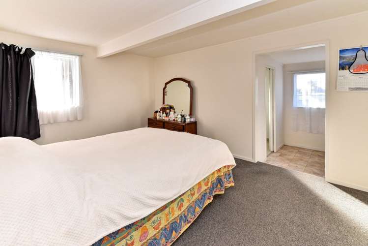 39 Pinehurst Place Wattle Downs_14