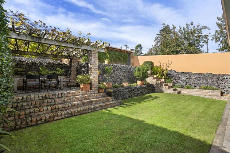 6 Pentland Avenue Mount Eden_11