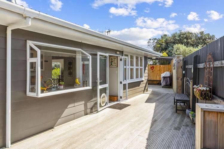 13 Rangiatea Street Paraparaumu Beach_6