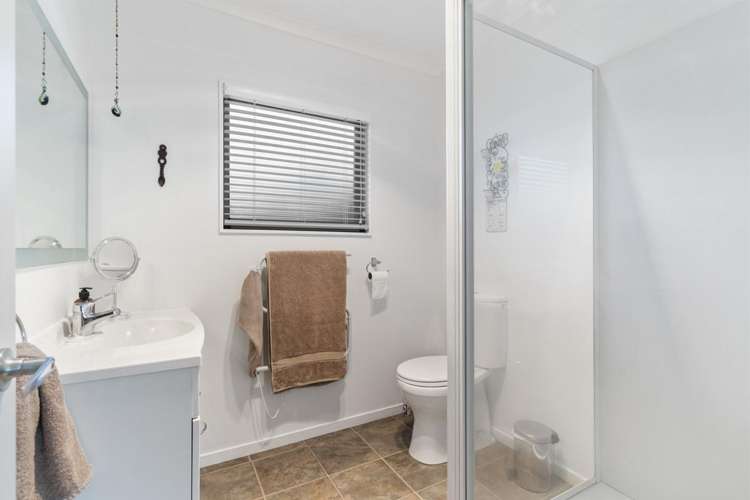 13 Tararua Crescent Carterton_12