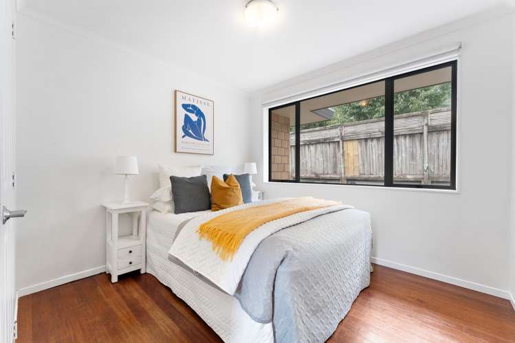 6 Pitoitoi Avenue Greenhithe_20